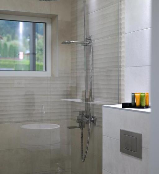 اتاق لوکس, Velvet Home