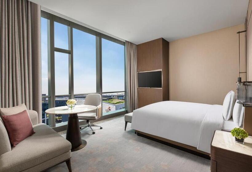 اتاق استاندارد با تخت بزرگ, Crowne Plaza Shanghai Hongqiao, An Ihg