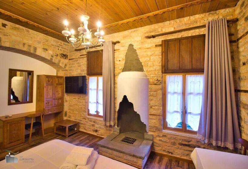 اتاق لوکس, Praga