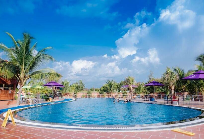 اتاق استاندارد با تخت بزرگ, Rooster Mekong Garden & Villas