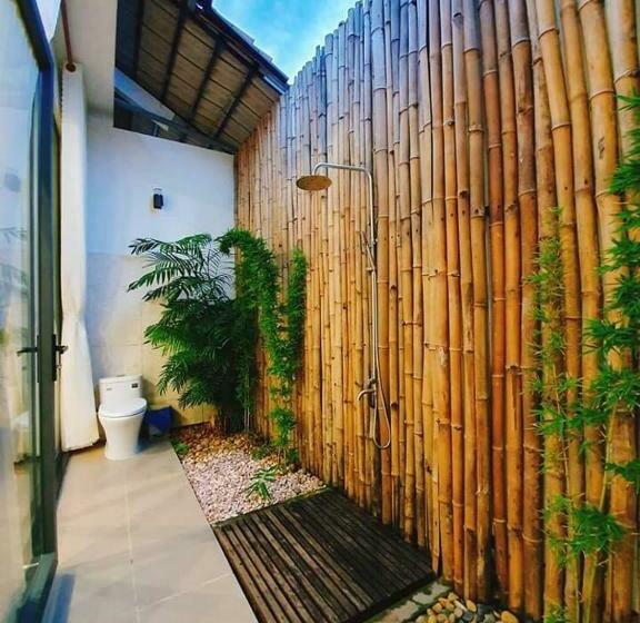 اتاق استاندارد با تخت بزرگ, Rooster Mekong Garden & Villas
