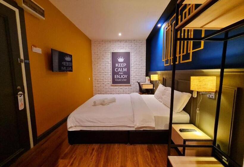اتاق لوکس با تخت بزرگ, Sovotel Boutique Hotel Usj 9