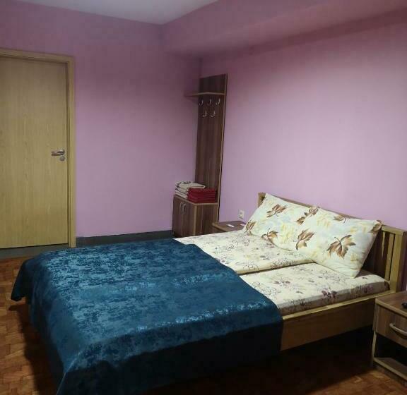 سوئیت 2 خوابه, Pensiunea Mikelis International