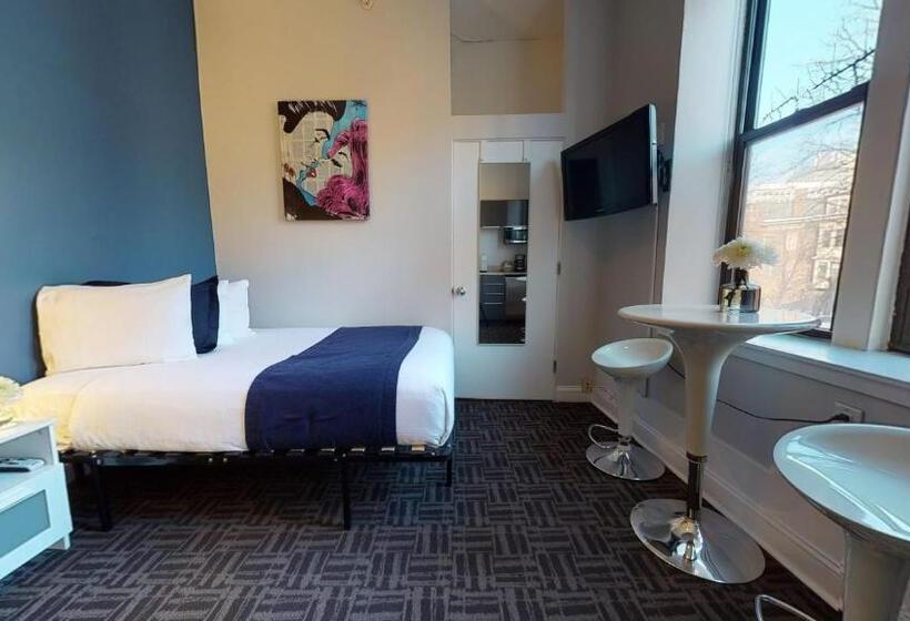 חדר סטודיו סטנדרד, Stylish Downtown Studio In The Southend, C.ave #43