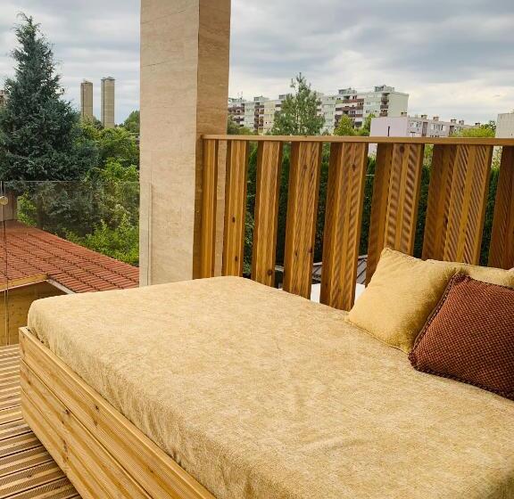 استودیو استاندارد با بالکن, Egria Apartments