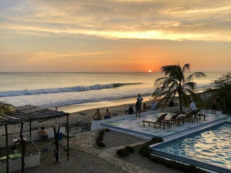 اتاق لوکس با تخت دو نفره بزرگ, Costa Oeste