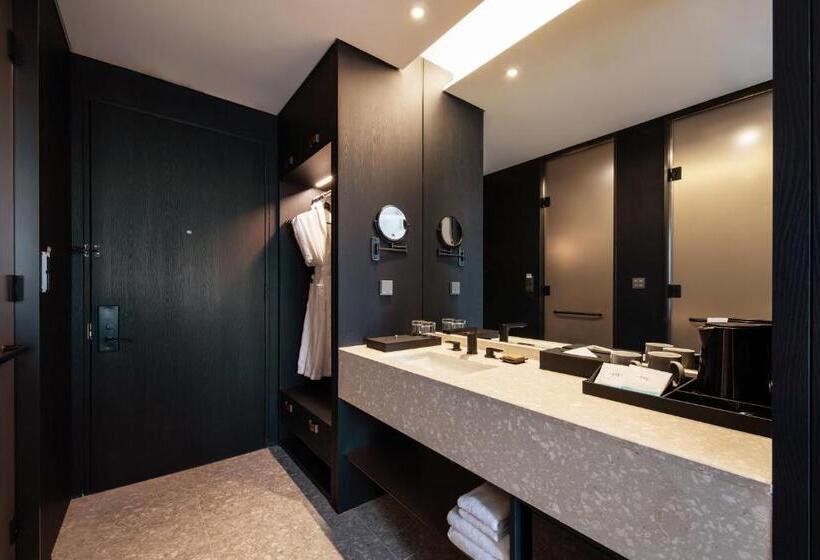 Номер Deluxe Кровать Кинг, Mercure Ambassador Seoul Hongdae