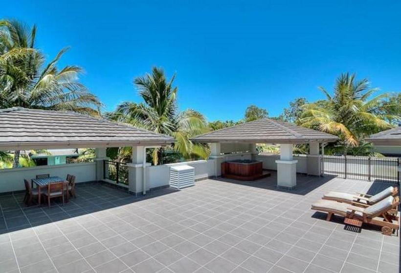 1 Bedroom Penthouse Apartment, Luxury Apartments At Temple Resort And Spa Port Douglas