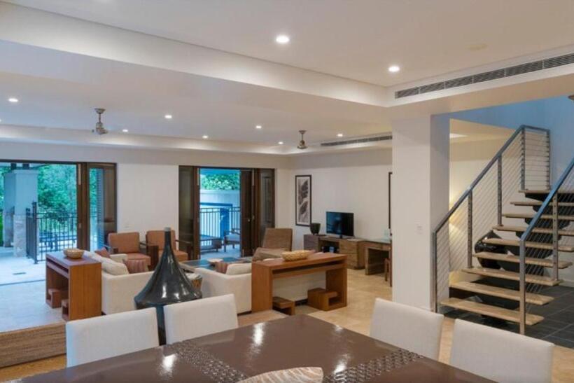 ویلای 3 خوابه, Luxury Apartments At Temple Resort And Spa Port Douglas