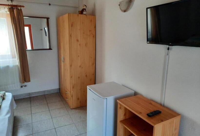 اتاق استاندارد, Nosztalgia Vendégház
