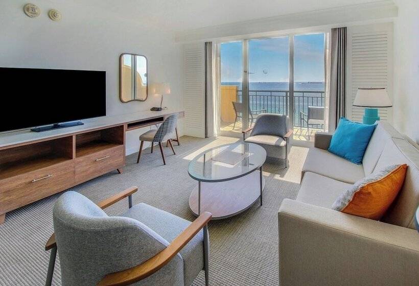 Suite Queen Bed, The Atlantic Hotel & Spa