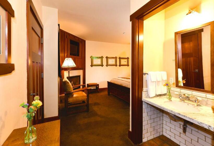 اتاق استاندارد برای معلولان, Blackbird Inn
