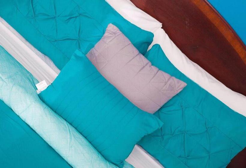 اتاق استاندارد با تخت بزرگ, Gables Inn