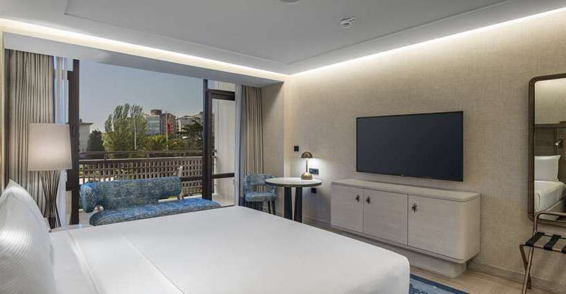 اتاق استاندارد با تخت بزرگ, Hilton St. Louis At The Ballpark