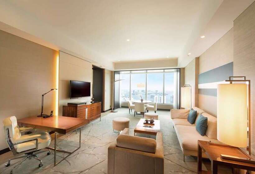 سوئیت با تخت بزرگ, Hilton St. Louis At The Ballpark