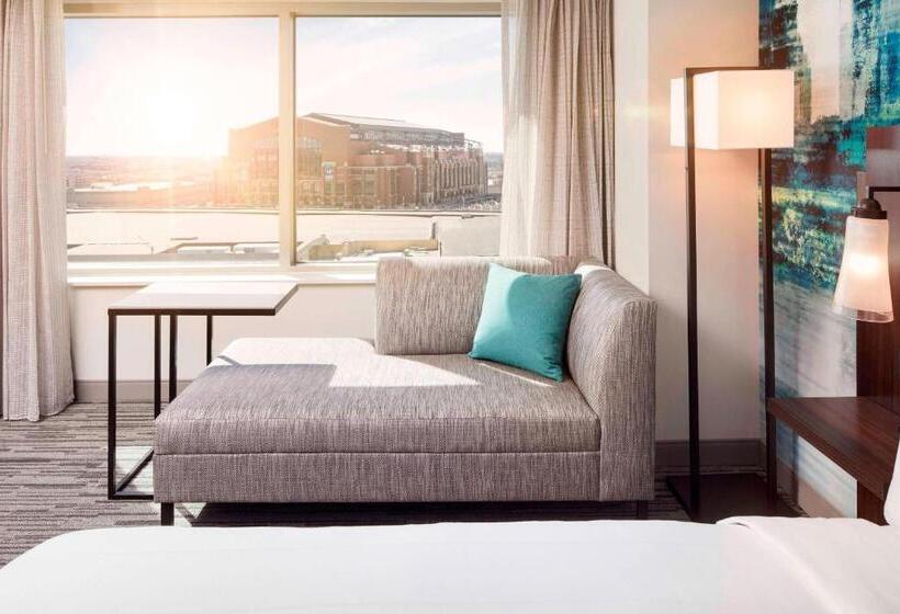 اتاق استاندارد با تخت بزرگ, Indianapolis Marriott Downtown