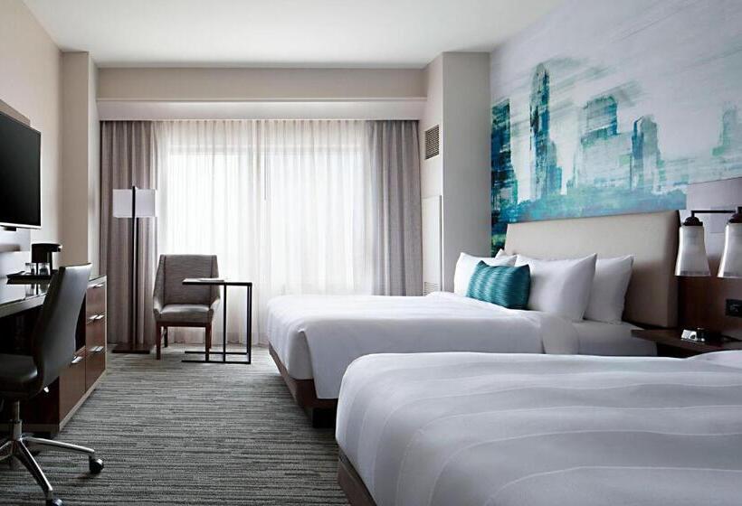 اتاق استاندارد با چشم‌انداز, Indianapolis Marriott Downtown