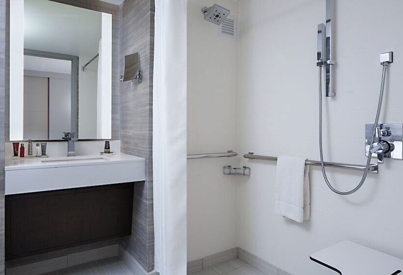 اتاق استاندارد با 2 تخت دوبل, Indianapolis Marriott Downtown