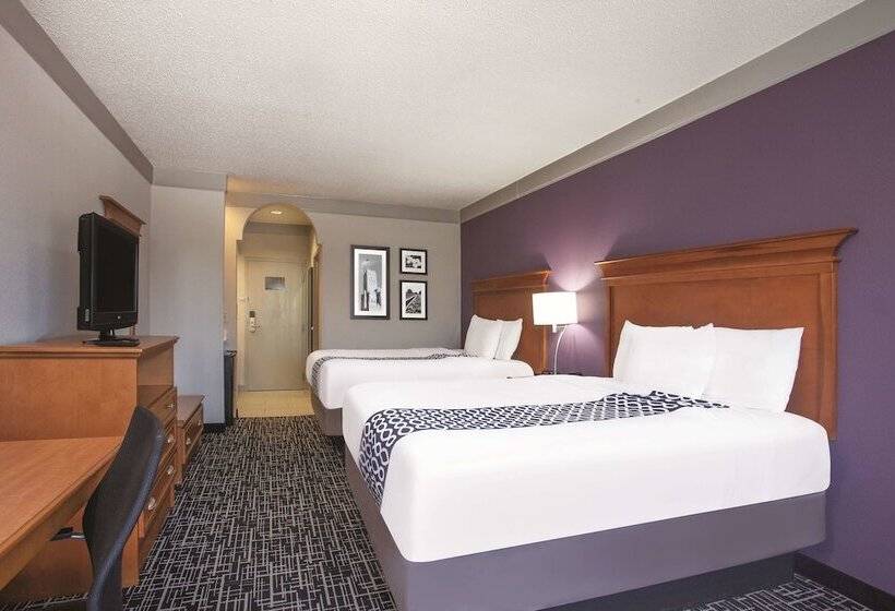 اتاق استاندارد با تخت دوبل, La Quinta Inn & Suites Jackson Airport