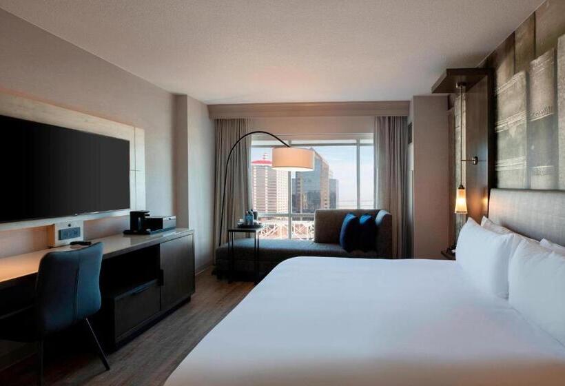 اتاق استاندارد با تخت بزرگ, Louisville Marriott Downtown