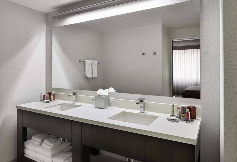 اتاق استاندارد با 2 تخت دوبل, Marriott Columbus Northwest