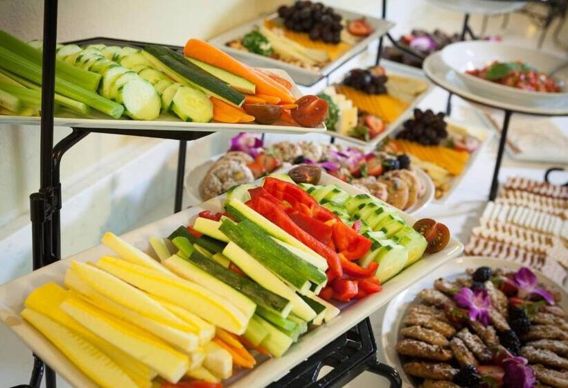 اتاق استاندارد با تخت دوبل, Marriott Savannah Riverfront