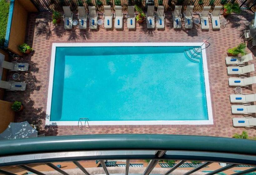 اتاق استاندارد با تخت دوبل, Marriott Savannah Riverfront