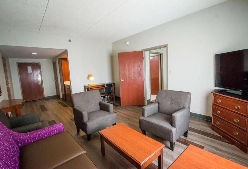 سوئیت با تخت بزرگ, Best Western Louisville Airport Expo