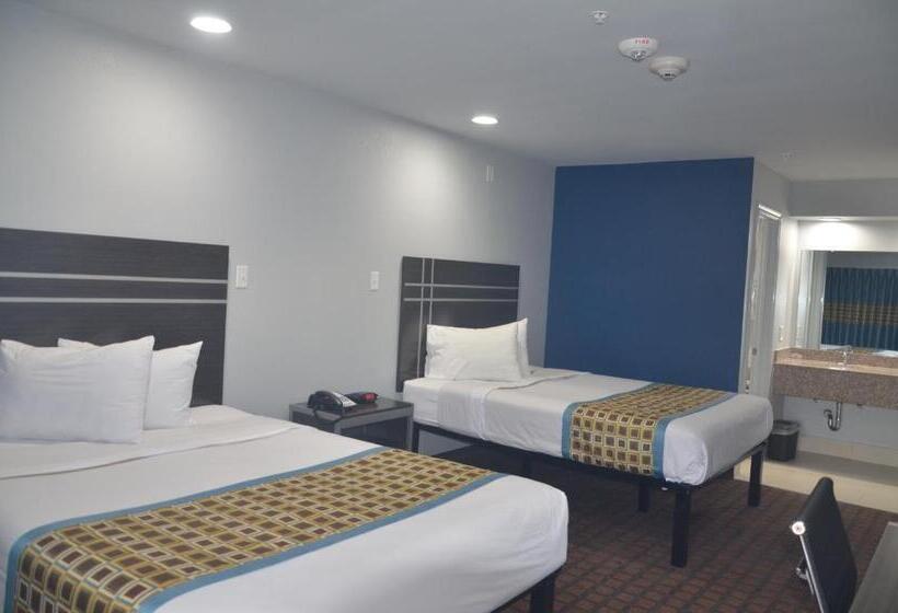 اتاق استاندارد, Travelers Inn & Suites