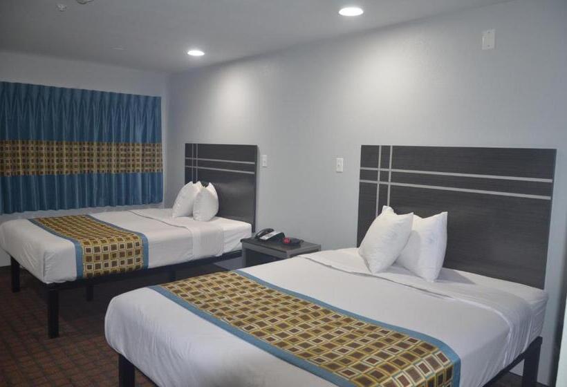 اتاق استاندارد, Travelers Inn & Suites