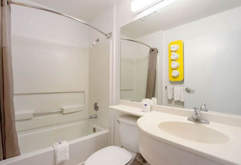 سوییت, Motel 6 El Paso, Tx   Southeast