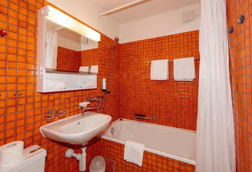 Апартаменты 1 Спальня, Private Holiday Homes By Solaria