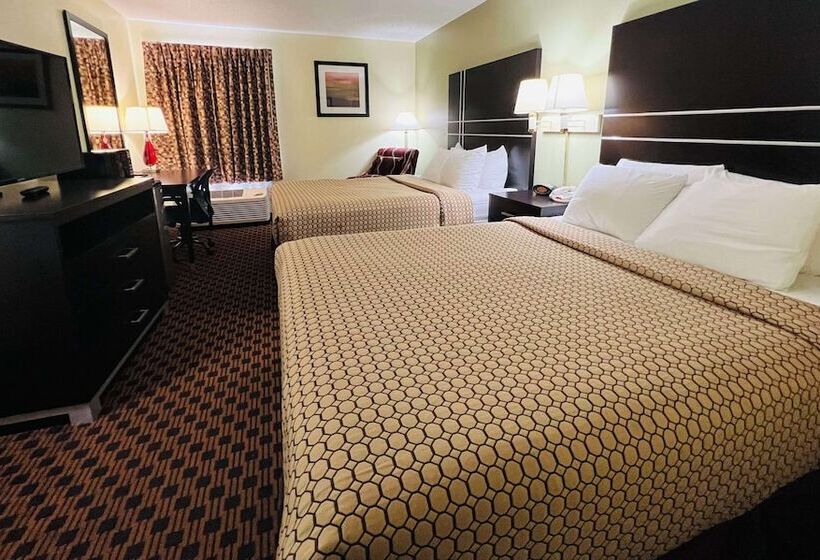 Standard Room 2 Double Beds, Surestay Plus  By Best Western Chattanooga