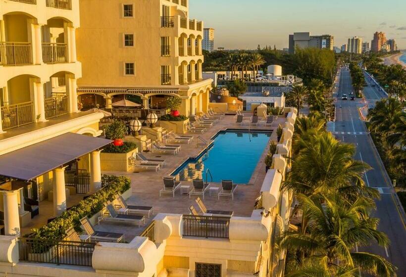 مجموعه ویستا شهر, The Atlantic Hotel & Spa