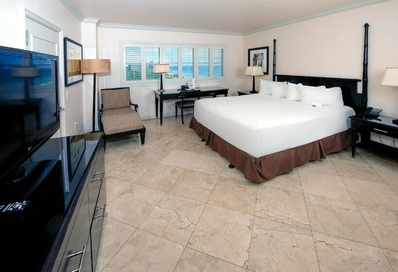 سوییت با چشم‌انداز دریا, The Atlantic Hotel & Spa