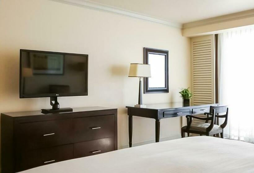 سوییت, The Atlantic Hotel & Spa