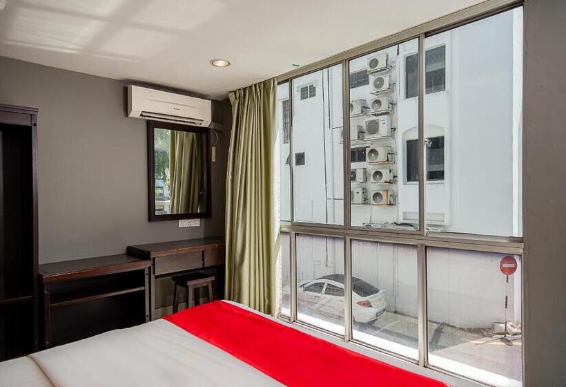 سوییت سوپریور, Oyo 90055 Mansion Inn