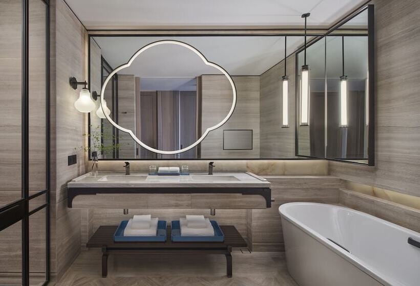 اتاق استاندارد با چشم‌انداز باغ, Park Hyatt Suzhou