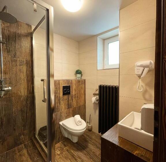 اتاق لوکس خانوادگی, Spa & Wellness Penzión Zorhill