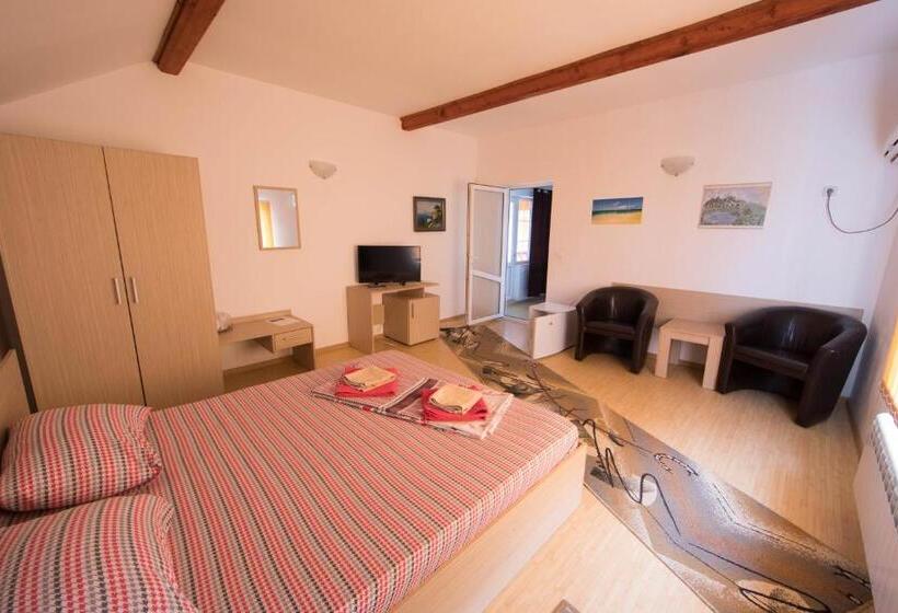 آپارتمان 2 خوابه, Vila Alga