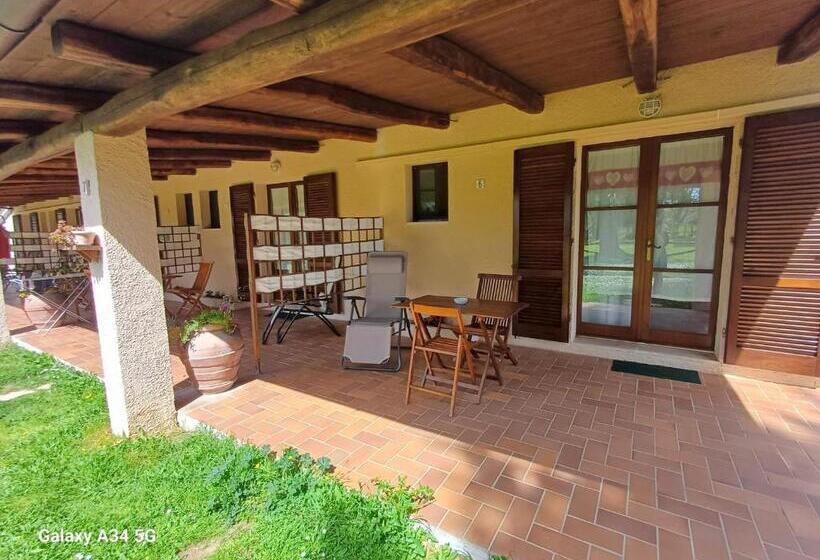 اتاق استاندارد یک نفره, Agriturismo Bio Pian Dei Casali