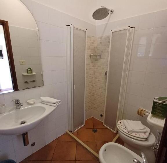 اتاق استاندارد یک نفره, Agriturismo Bio Pian Dei Casali