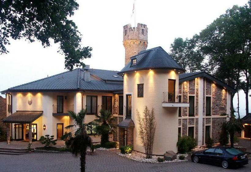 اتاق راحتی, Burg & Gästehaus By Schwarzenstein