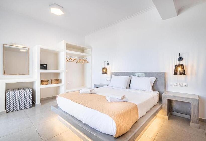 سوئیت جونیور با چشم‌انداز, Caldera Stories Private Suites