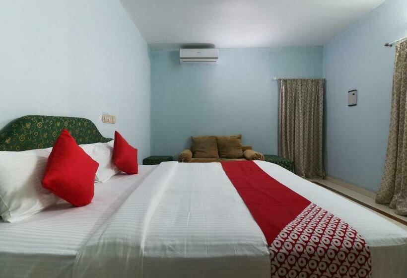 اتاق کلاسیک سه تخته, O Sandhra Apartments