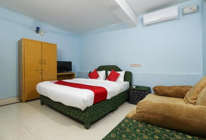 اتاق کلاسیک سه تخته, O Sandhra Apartments
