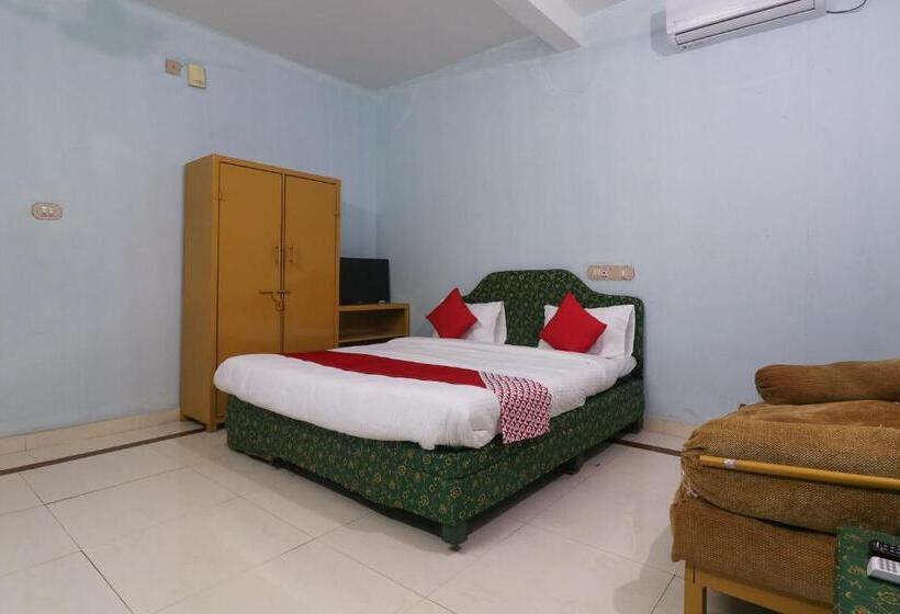 اتاق کلاسیک سه تخته, O Sandhra Apartments