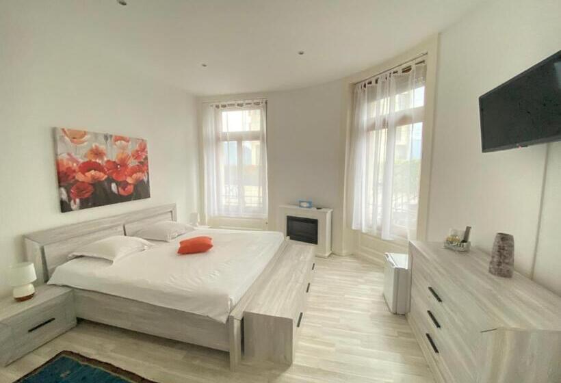 اتاق استاندارد با چشم‌انداز کوهستان, B&b Guest House Du Lac