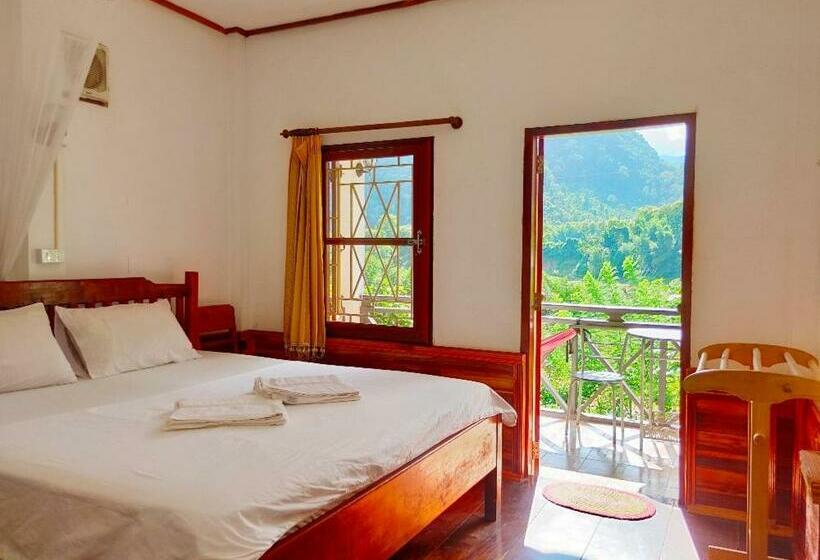 اتاق استاندارد با بالکن و چشم‌انداز دریا, Sunset Bungalows & Gh