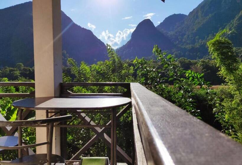اتاق استاندارد با بالکن, Sunset Bungalows & Gh
